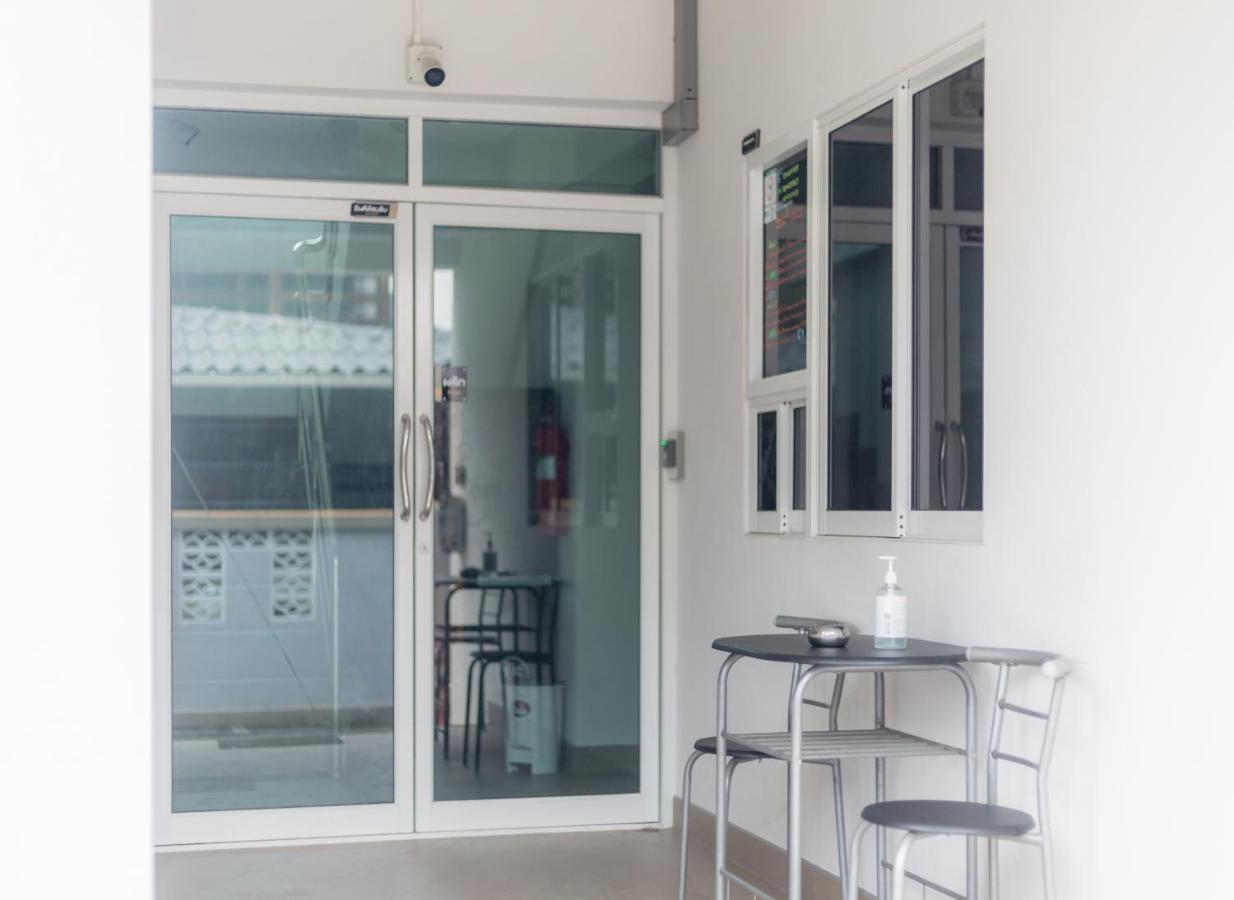 Middleway House Bangkok Hotel Eksteriør billede